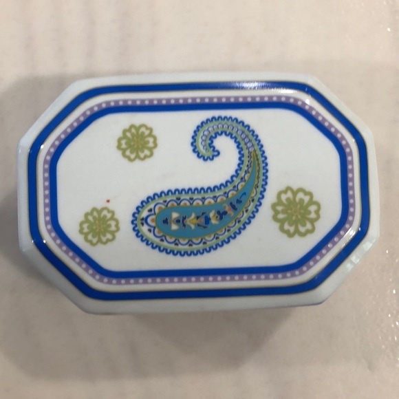 Vintage  Vera Bradley ceramic dish Capri blue paisley Andrea by Sadek - Picture 2 of 10